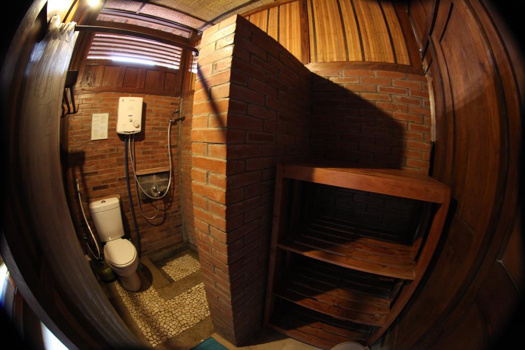 Omah Garengpoeng Guest House มาเกอลัง ห้อง รูปภาพ
