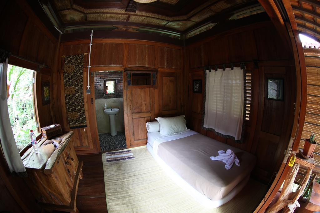 Omah Garengpoeng Guest House มาเกอลัง ห้อง รูปภาพ
